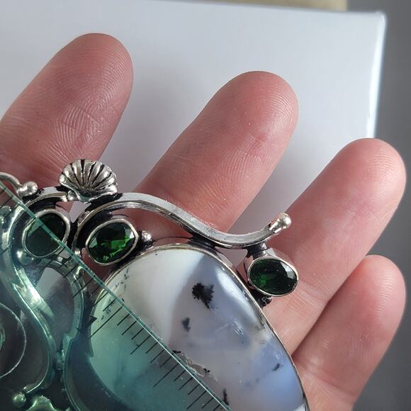Dendritic Agate Pendant 925 Silver with Green Stones & 20" Chain Necklace - Picture 12 of 12